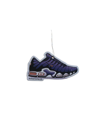 2X Haifisch Nike